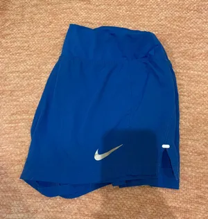 Nike womens  shorts thumbnail 2