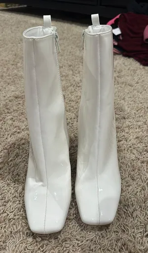 Lulus Booties thumbnail 1
