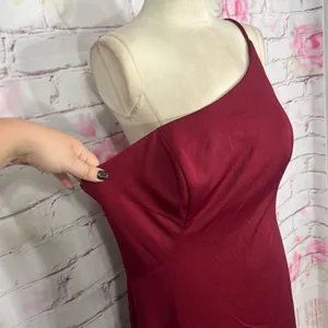 LA FEMME nwot wine burgundy colored ONE SHOULDER DRESS 28176 thumbnail 3
