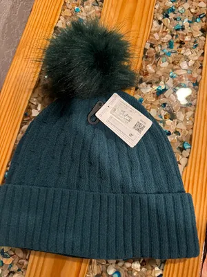 Cable Knit Pom Beanie thumbnail 1