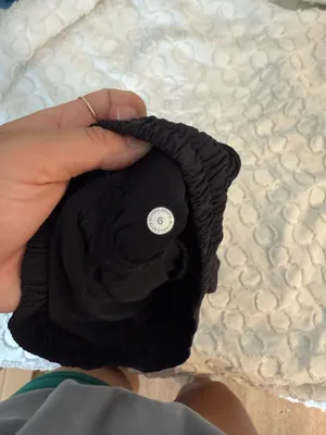 Black Lululemon Shorts 4" Hotty Hot thumbnail 3