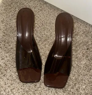 Brown Heels Size 11 thumbnail 1