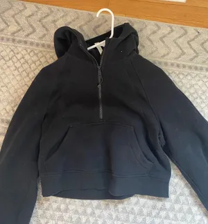 Lululemon Scuba Hoodie thumbnail 1