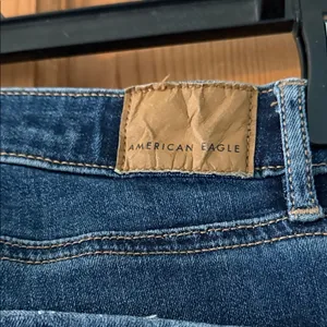 American Eagle Outfitters Size 0 Super Hi-Rise Flare Dark Blue Stretchy Jeans thumbnail 7