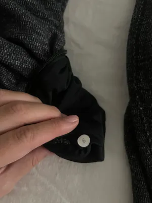 Lululemon Quarter-Zip Pullover thumbnail 3