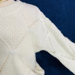 New Women Bear Dance Beige Long Sleeve Knit Sweater Size S‎ thumbnail 5