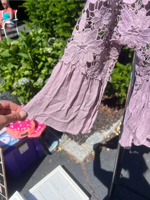 Amazon Crochet Yoke Faux Button-Front Blouse in Dusty Mauve thumbnail 3