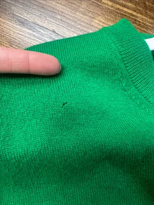 J. Crew Cashmere relaxed crewneck sweater in Brooke Green Size XS NWT ***FLAWED* thumbnail 8