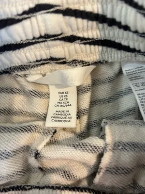 Striped shorts Multiple thumbnail 2