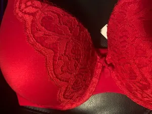 Victoria's Secret Push-up Bra thumbnail 3