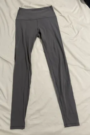 Bundle Sale!5Pcs Alo,Nike,ASICS,Sport Bra and Leggings,Yoga Top Good price thumbnail 1