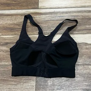 Gymshark black sports bra xs thumbnail 3