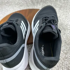 Adidas women’s size 10 thumbnail 8