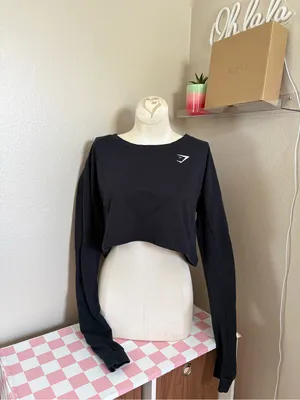 Gymshark Black Cropped Long-Sleeve Workout Top thumbnail 2