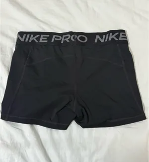 Black 3” Nike Pros  thumbnail 2
