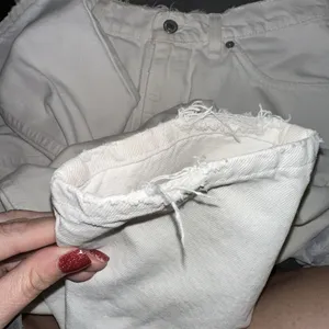 Vintage Levis 912 Slim Fit Tapered Leg Jeans White Orange Tab 11 Short Raw Waist thumbnail 11