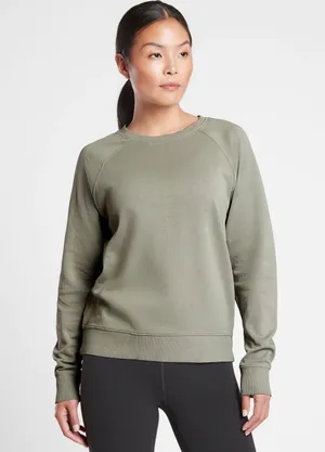 Athleta NWOT  Olive Green Crew Shirt thumbnail 1