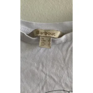Barbour Womens White Pug Graphic T-Shirt Short Sleeve Crew Neck Size US 4 3825 thumbnail 3
