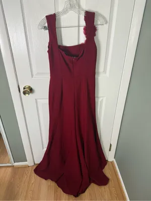 Elliatt Evanora Floral Gown in Red M thumbnail 6