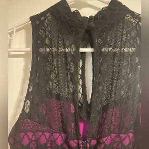 Fredrick’s Of Hollywood Sheer Purple Black Lace Maxi Dress Size Medium thumbnail 8