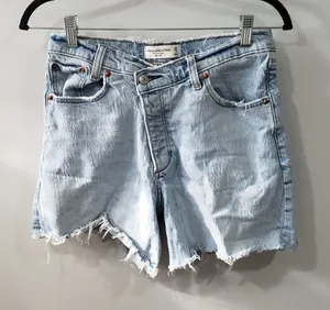 Abercrombie & Fitch Dad High Rise Shorts Women's 4 Light Wash Denim EUC thumbnail 1