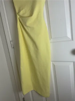 NWT ZARA Pale Yellow Asymmetric Ruched Midi Dress - Size Small thumbnail 3