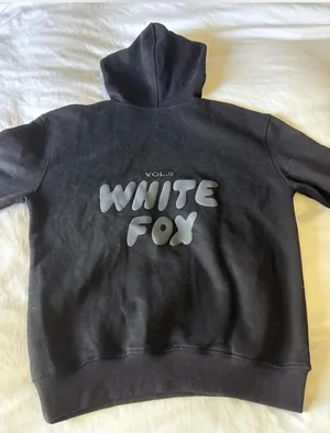 White fox Hoodie thumbnail 2