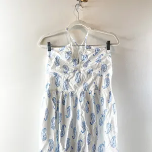 Universal Threads Halter Neck Maxi Dress White Light Blue Paisley Large thumbnail 6