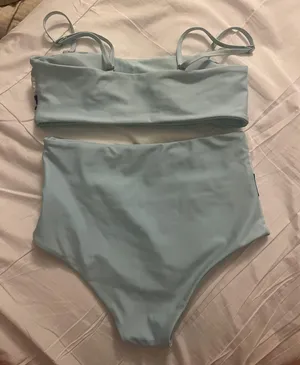 Highwaisted Bikini thumbnail 2