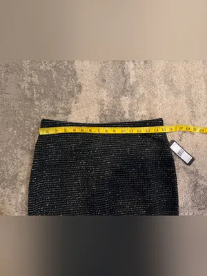 NWT Soho Black Tweed Pencil Skirt with Subtle Metallic Thread thumbnail 6
