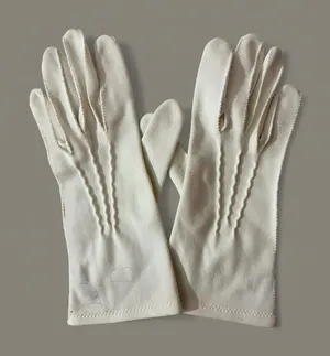 Vintage Gingerbread Elegant White Gloves thumbnail 1