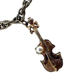Vintage gold tone faux pearl instrument charm bracelet thumbnail 8