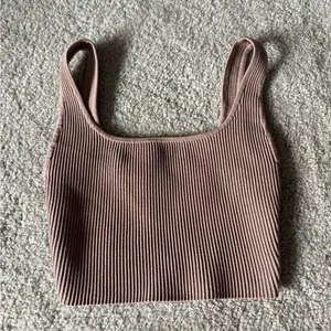 Aritzia Babaton sculpt knit tank crop stone taupe going out top size xxs thumbnail 1