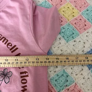 Disney Winnie The Pooh Pink Graphic Baby Tee T-Shirt Women Size Small Floral Cot thumbnail 6