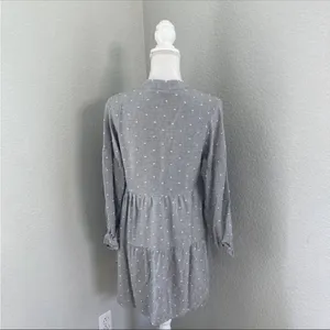 Zara Gray Swiss Dot Long Sleeve V-Neck Tiered Short Casual Dress Size XS thumbnail 3