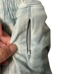 Lululemon Athletica Blue and Gray‎ Athletic Shorts thumbnail 3