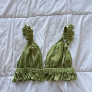 Forever 21 Womens Size Small Green Bralette Top Ruffle Classic Summer Beach‎ thumbnail 5