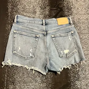 Womens 25" Citizens of Humanity Annabelle Distressed Denim Cutoff Shorts thumbnail 2