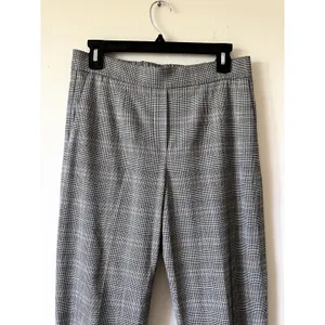 Aritzia Babaton Conan Pants Cropped Gray Check High Rise Pull On Plaid Size 8 thumbnail 4