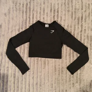 Gymshark Vital Seamless 2.0 Long Sleeve Crop‎ Top Black Small B1A3D thumbnail 2