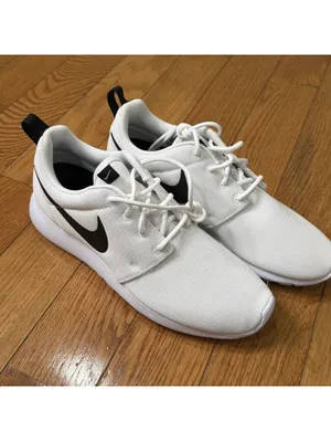 Size US 11 Nike Women’s Roshe One Running Shoes White/Black 844994 101 thumbnail 8