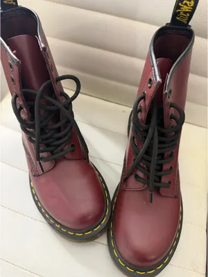 Dr. Martens Boots thumbnail 2