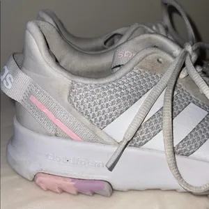 Adidas Cloudfoam Pure‎ Sneakers Women’s Size 4– Gray & White with Pink Accents thumbnail 4