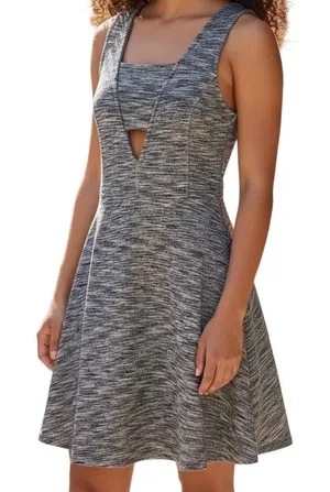 OLIVE & OAK Super‎ Cute Gray/White Cut Out Fit & Flare Dress NWOT Size Small thumbnail 1