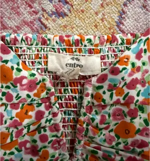 Entro Floral Balloon Sleeve Top thumbnail 3