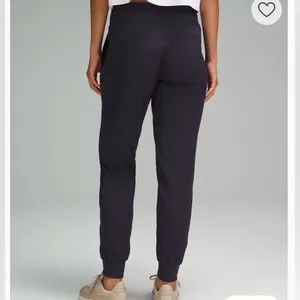Lululemon athletic Black Jogger Pants Dance Studio Mid-Rise Jogger size 0 thumbnail 9