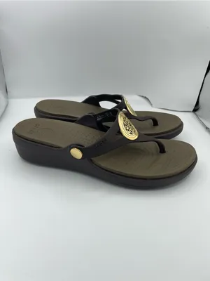 Crocs Sanrah brown gold medallion wedge sandals flip flop slide women's Size 7 thumbnail 6