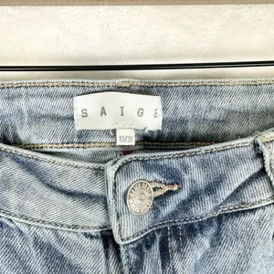 Saige Denim High Rise Barrel Jean Size 13/31 Light Wash thumbnail 7