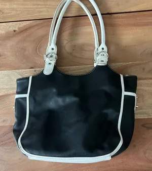 Y2K Vintage KATHY Van Zeeland Two-Tone Minimalist Retro Indie Shoulder Bag thumbnail 1
