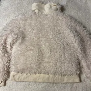 Zip Front Faux Fur Jacket in Cream thumbnail 6